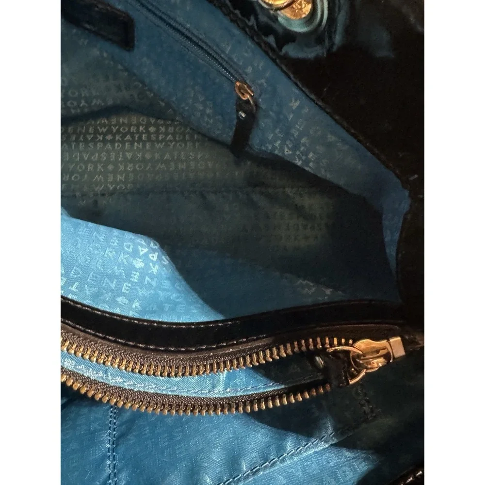 Kate Spade New York Striped Handbag Normal Wear And‎ Tear Makings And Wear